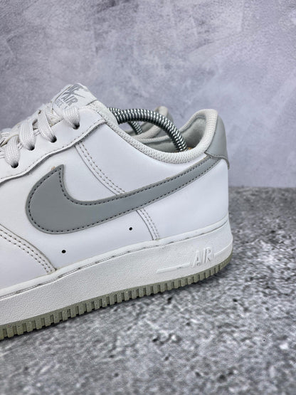 Nike Air Force 1 Low Light Smoke Grey - buty sportowe, opcjonalne zdjęcie 1