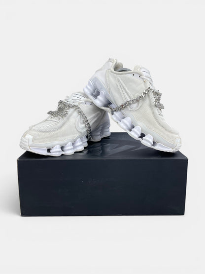Nike Shox TL / CDG Triple White - buty sportowe, boczny profil