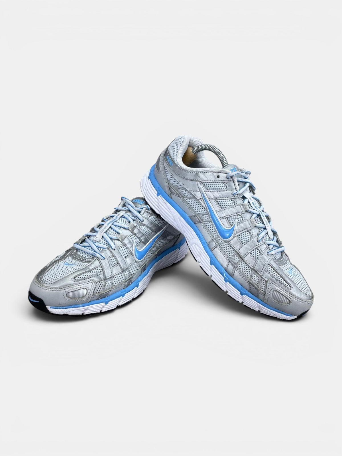 Nike P-6000 CD6404-025 - buty sportowe, boczny profil
