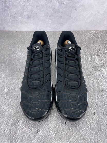 Nike Air Max Plus Black Reflective - buty sportowe, widok z góry