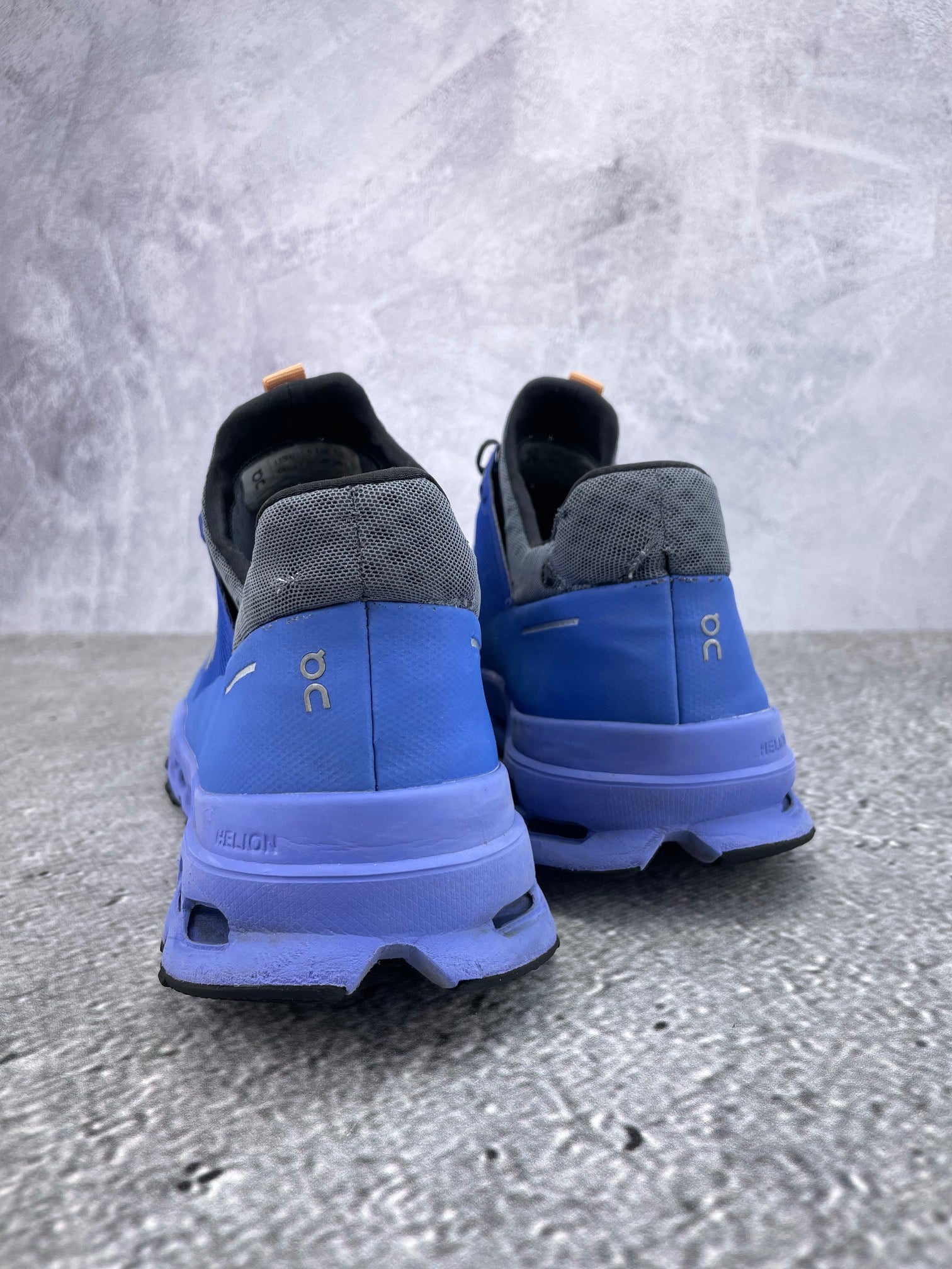 On Cloudultra 44.98574 - buty sportowe, widok z tyłu