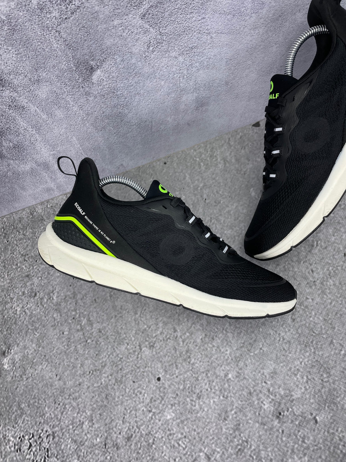 Ecoalf Sneakers - buty sportowe, zewnętrzny panel lewego buta