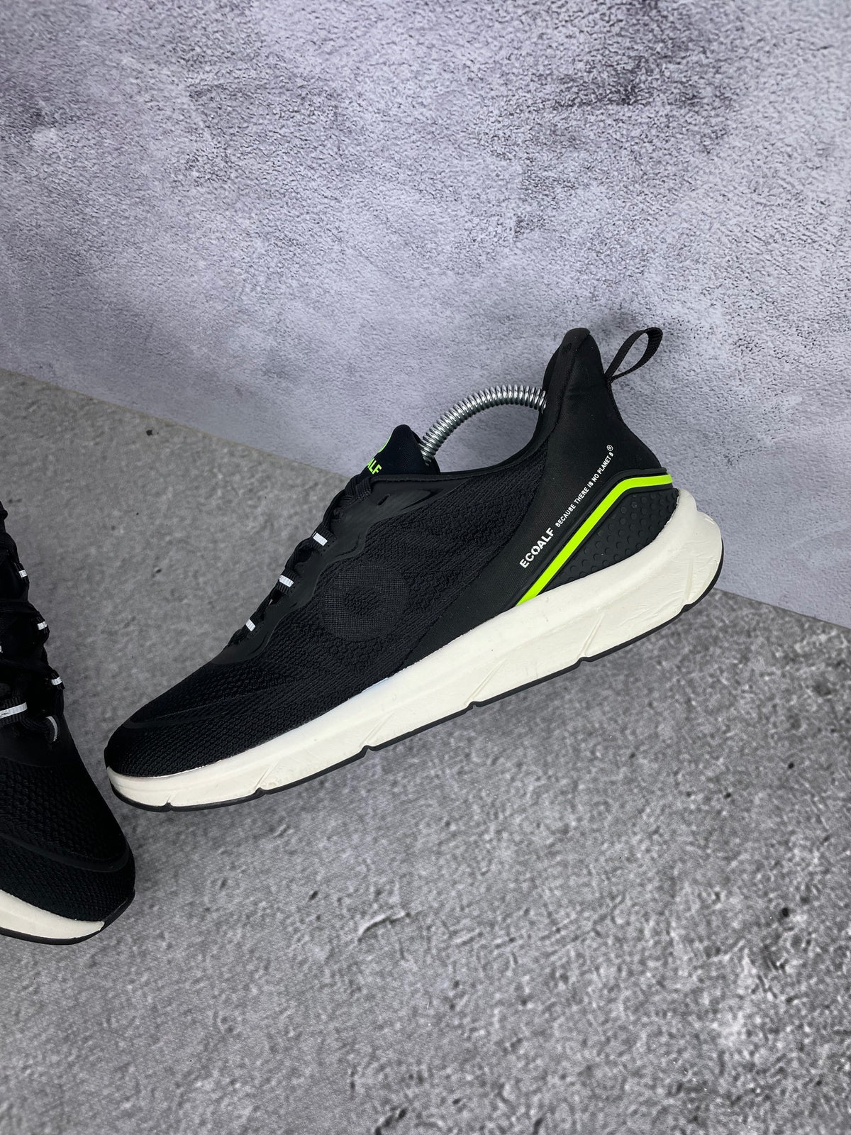 Ecoalf Sneakers - buty sportowe, widok z góry na wewnętrzną stronę butów