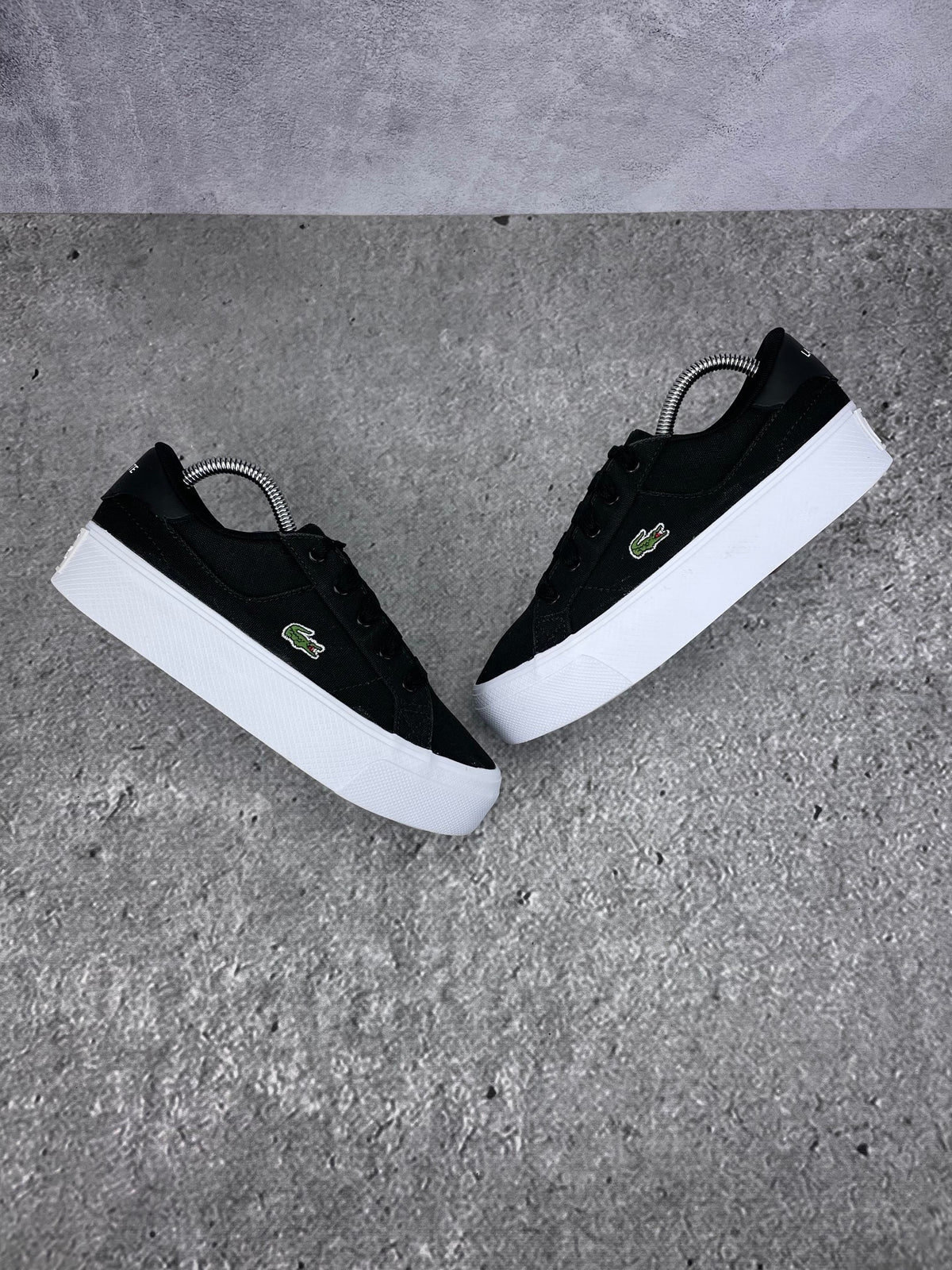 Lacoste Ziane Platform 745CFA0012312 - buty sportowe, widok z góry na zewnętrzną stronę butów