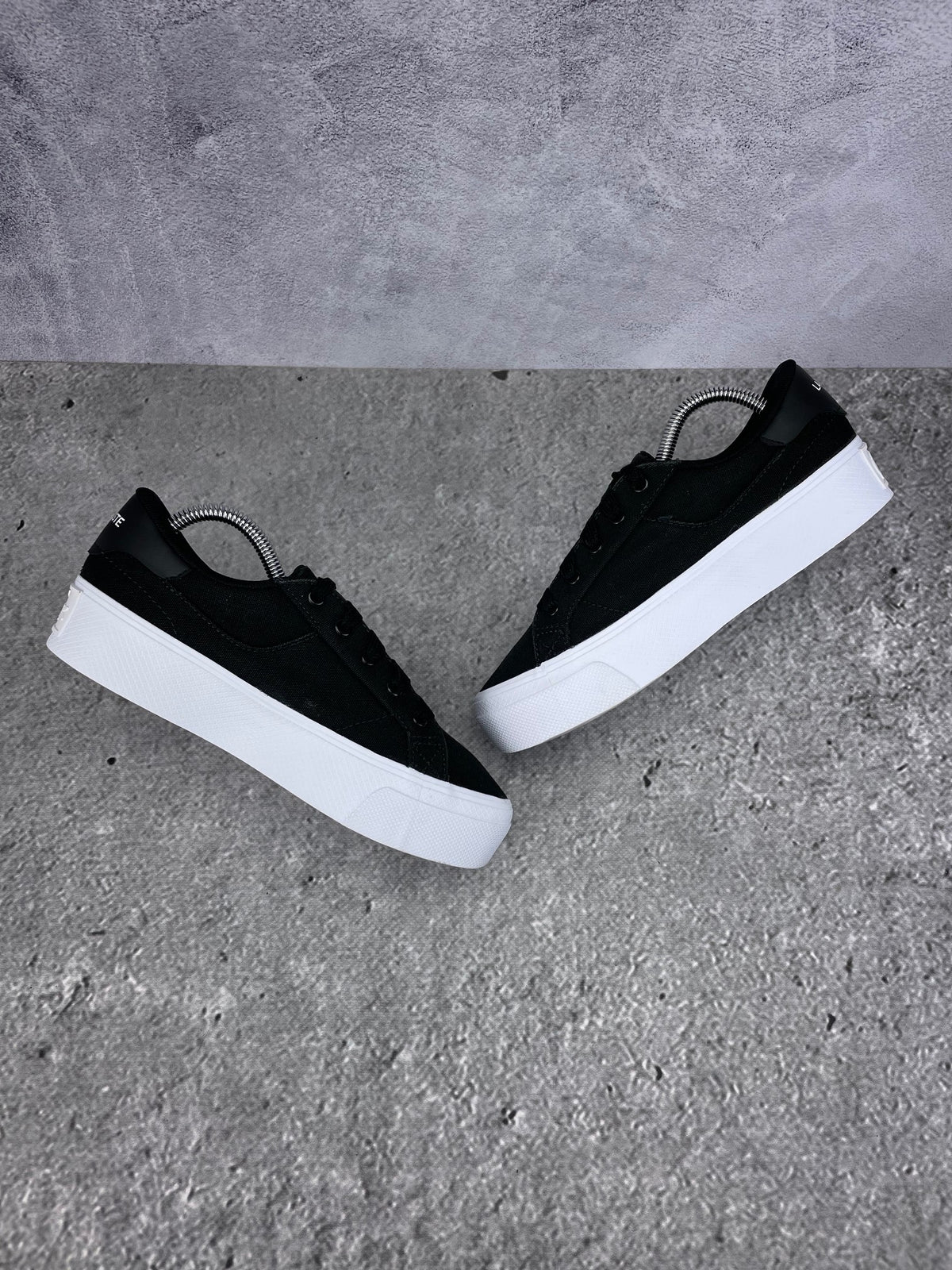 Lacoste Ziane Platform 745CFA0012312 - buty sportowe, zewnętrzny panel prawego buta