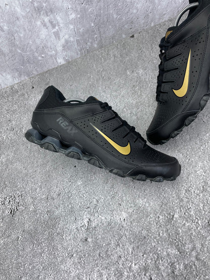 Nike Reax 8 Tr 616272-009 - buty sportowe, zewnętrzny panel lewego buta