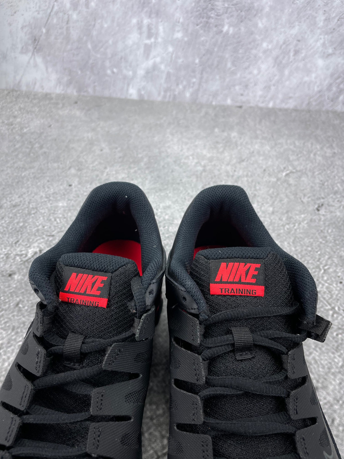 Nike Reax 8 Tr 621716-060 - buty sportowe, zapiętki butów