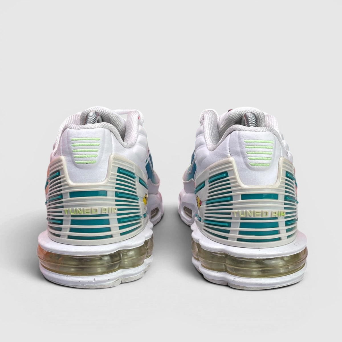 Nike Air Max Plus 3 White Aquamarine — buty sportowe męskie w bardzo dobrym stanie rozmiar 41, widok z tyłu