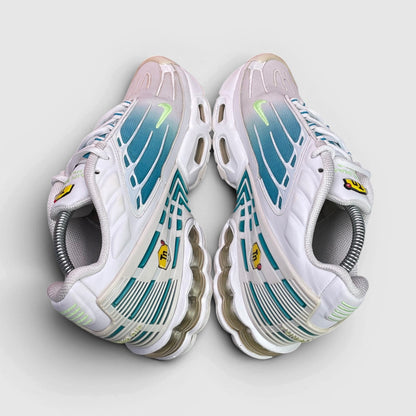 Nike Air Max Plus 3 White Aquamarine — buty sportowe męskie w bardzo dobrym stanie rozmiar 41, widok z góry