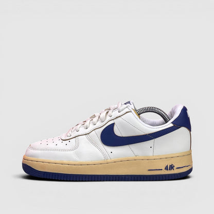 Nike Air Force 1 Low Athletic Department, buty sportowe damskie w bardzo dobrym stanie rozmiar 38, boczny profil, lewa strona