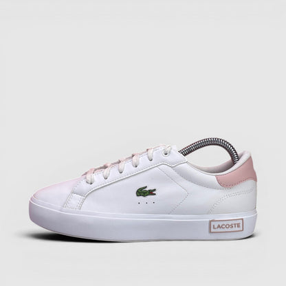 Lacoste Powercourt — buty sportowe damskie w bardzo dobrym stanie rozmiar 37, boczny profil, lewa strona