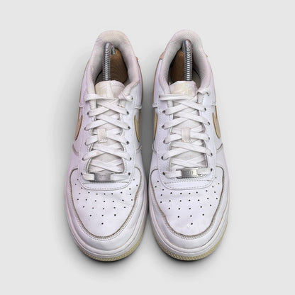 Nike Air Force 1 — buty sportowe męskie w bardzo dobrym stanie rozmiar 40, widok z góry