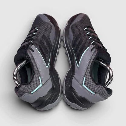 Adidas Terrex Swift Solo 2 — buty sportowe damskie w bardzo dobrym stanie rozmiar 37 1/3, widok z góry