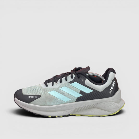 Adidas Terrex Soulstride Flow GTX — buty sportowe męskie w bardzo dobrym stanie rozmiar 44 2/3, boczny profil, lewa strona