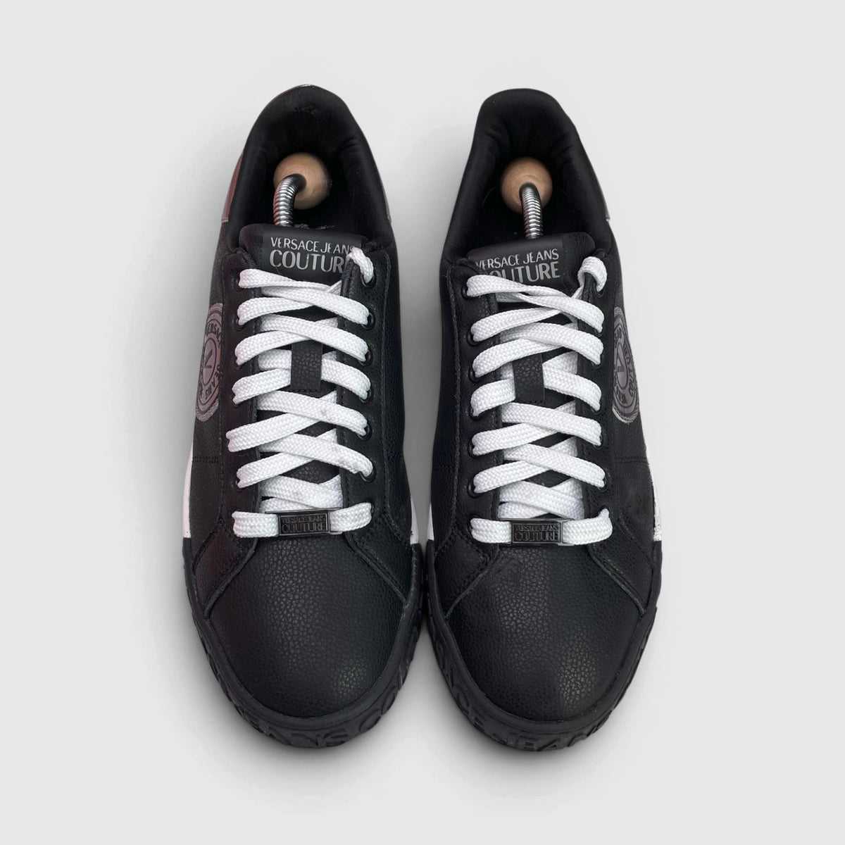 Versace Jeans Couture Sneakers — buty sportowe męskie w bardzo dobrym stanie rozmiar 42, widok z przodu