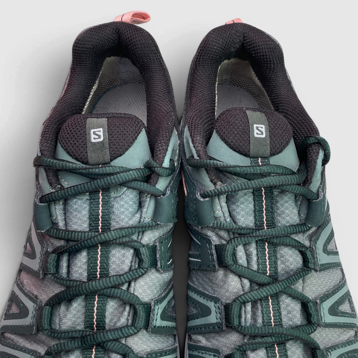 Salomon X Ultra 3 GTX — trekkingi damskie w bardzo dobrym stanie rozmiar 39, język buta