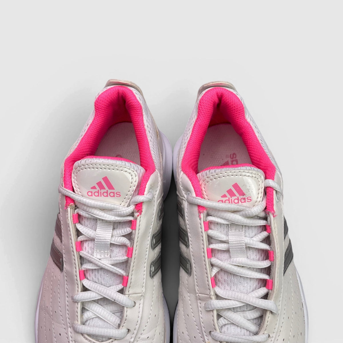 Adidas Leather Trainers, buty sportowe damskie w bardzo dobrym stanie rozmiar 36, wkładka