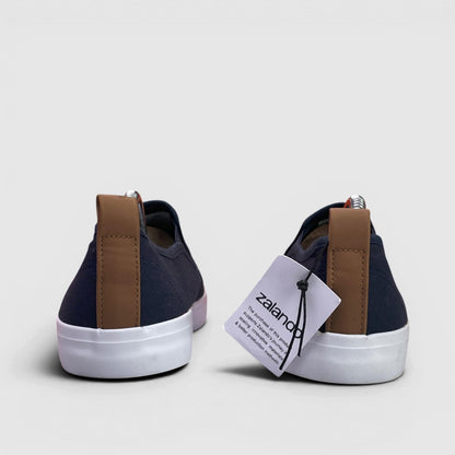 Pier One Slip On Loafers — buty sportowe damskie w bardzo dobrym stanie rozmiar 40, widok z tyłu