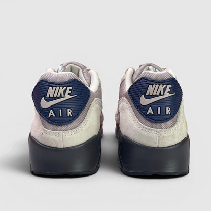 Nike Air Max 90 Light Orewood Brown, buty sportowe męskie w bardzo dobrym stanie rozmiar 42.5, widok z tyłu