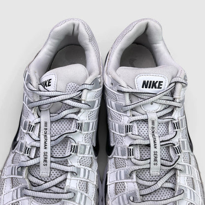 Nike P-6000 White Metallic Silver Black, buty sportowe męskie w bardzo dobrym stanie rozmiar 42.5, język buta
