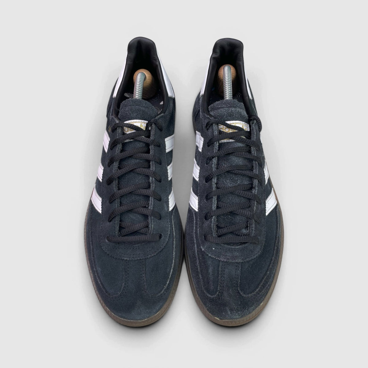 Adidas Handball Spezial Black Gum, buty sportowe męskie w bardzo dobrym stanie rozmiar 44, widok z góry
