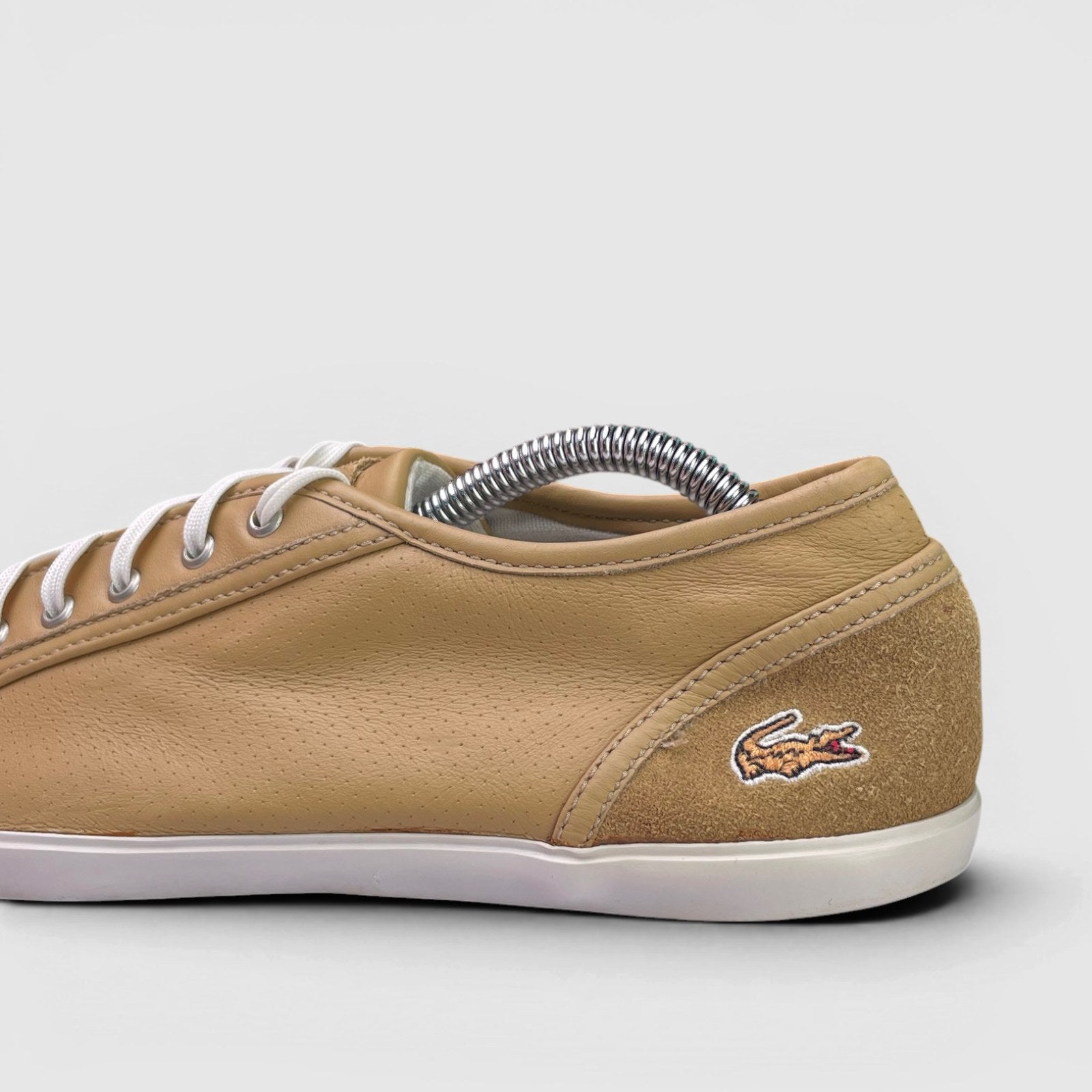 Lacoste Melilla 2 — buty sportowe damskie w bardzo dobrym stanie rozmiar 40, detal