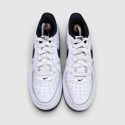 Nike Air Force 1 LV8 3 — buty sportowe damskie w bardzo dobrym stanie rozmiar 38.5, widok z góry