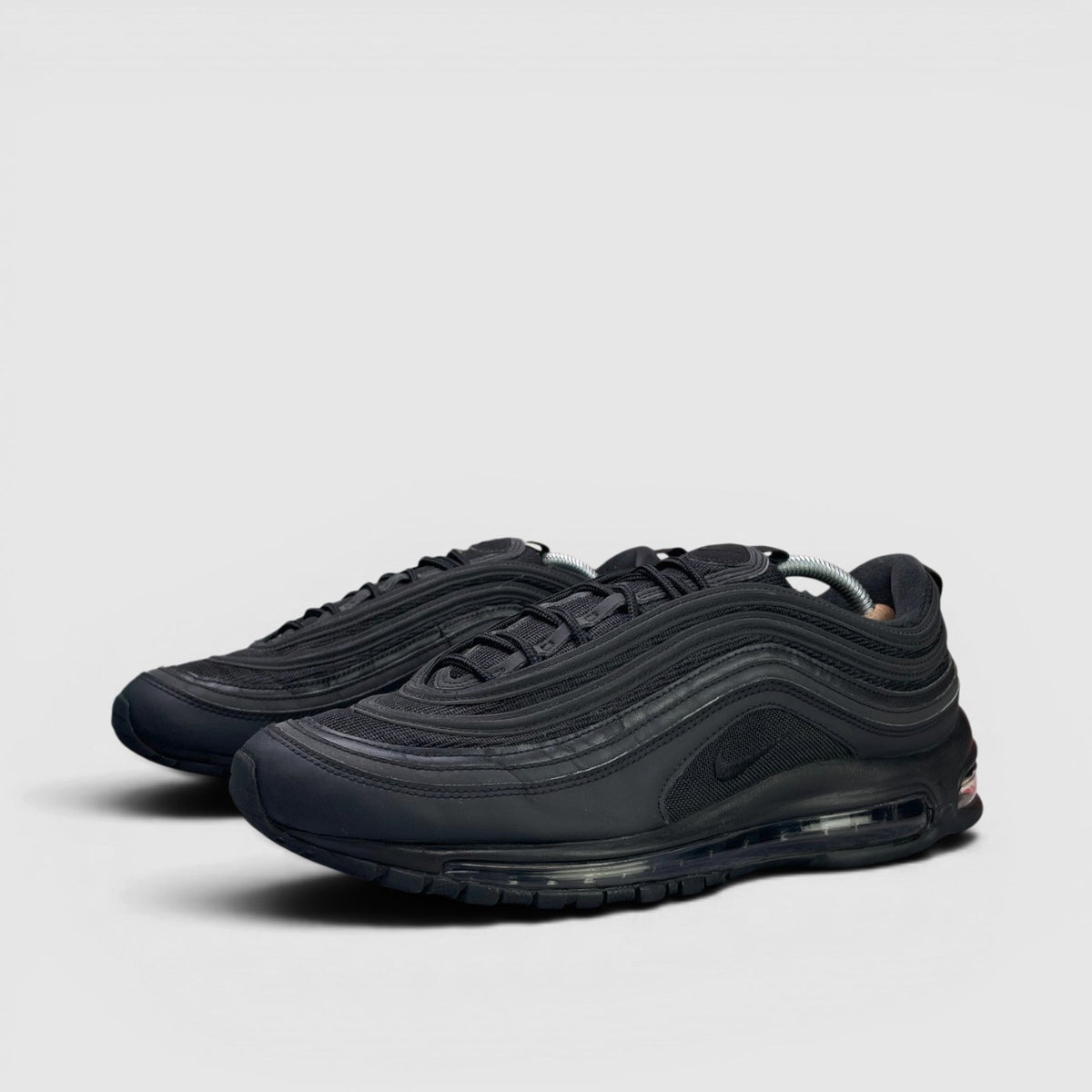 Nike Air Max 97 Triple Black — buty sportowe męskie w bardzo dobrym stanie rozmiar 45, para butów