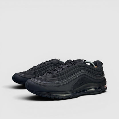 Nike Air Max 97 Triple Black — buty sportowe męskie w bardzo dobrym stanie rozmiar 45, para butów