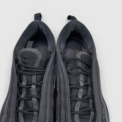 Nike Air Max 97 Triple Black — buty sportowe męskie w bardzo dobrym stanie rozmiar 45, widok z góry