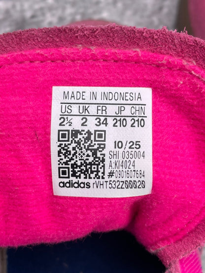 Adidas Spezial — buty sportowe damskie w bardzo dobrym stanie rozmiar 34, etykieta z kodem modelu KI4024