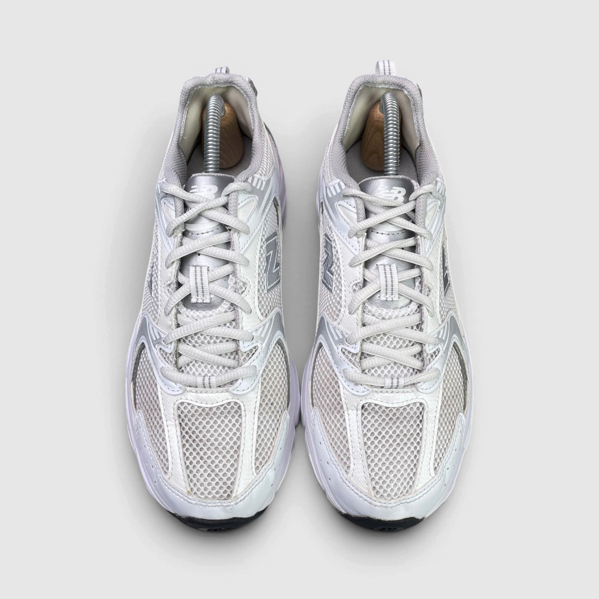 New Balance 530 Munsell White — buty sportowe męskie w bardzo dobrym stanie rozmiar 41, widok z góry