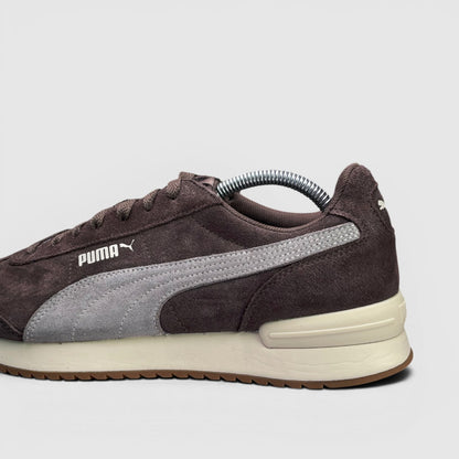 Puma R78 — buty sportowe męskie w bardzo dobrym stanie rozmiar 44, boczny profil, lewa strona