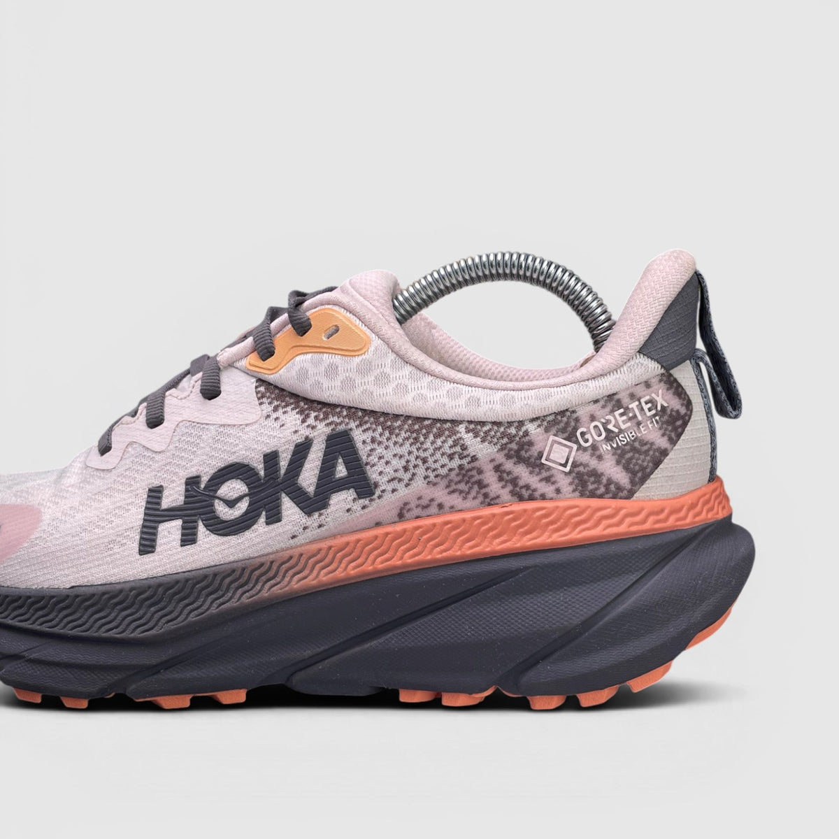 Hoka Challenger Gtx — buty sportowe damskie nowe rozmiar 41, boczny profil, prawa strona
