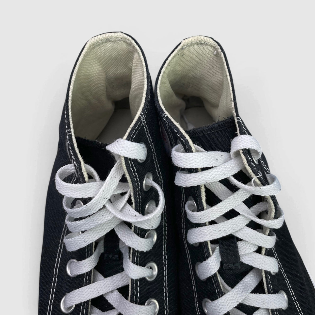 Converse Chuck Taylor All Star Hi — buty sportowe męskie w bardzo dobrym stanie rozmiar 44.5, wkładka