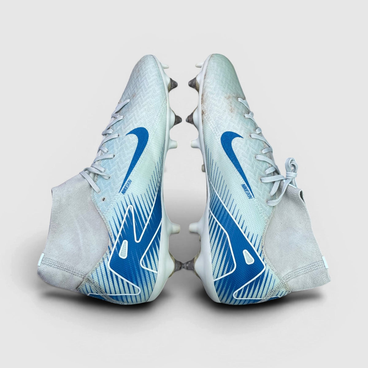 Nike Zoom Mercurial Superfly 10 — buty sportowe męskie w bardzo dobrym stanie rozmiar 44, boczny profil, lewa strona