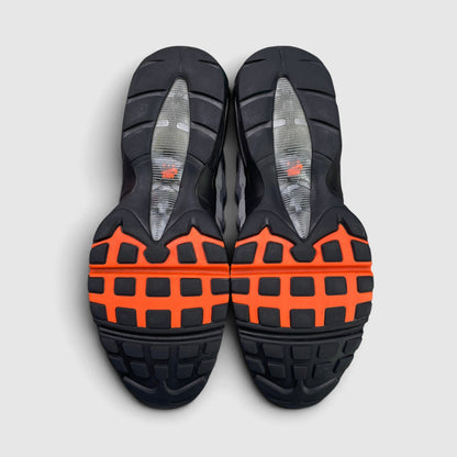 Nike Air Max 95 Hyper Crimson, buty sportowe męskie w bardzo dobrym stanie rozmiar 46, podeszwa