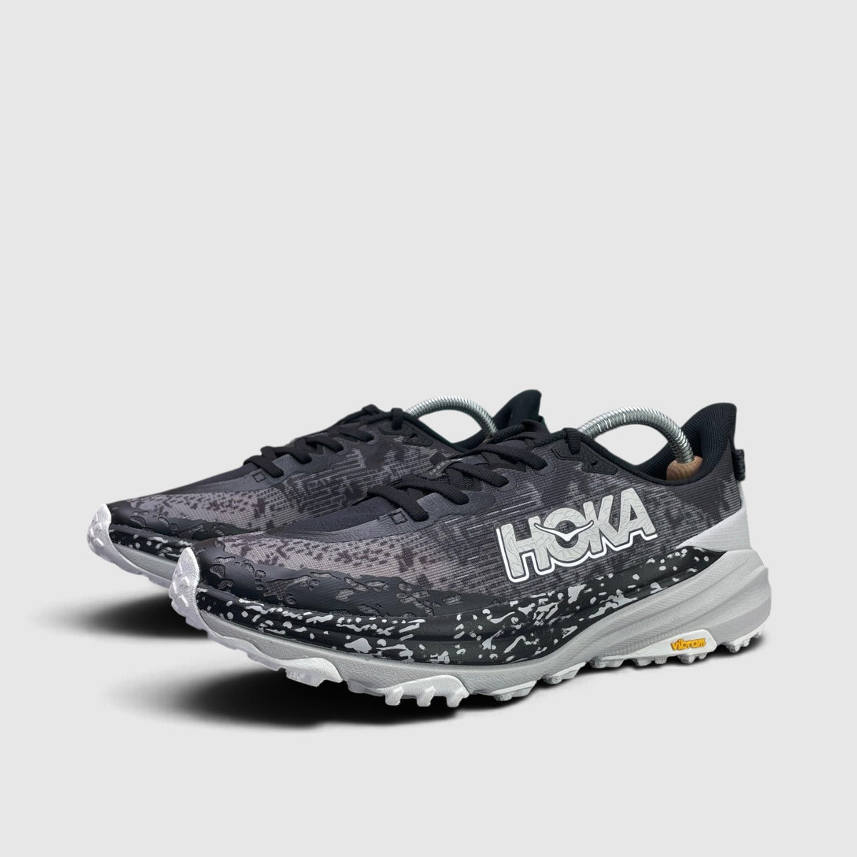Hoka Speedgoat 6, trekkingi męskie nowe rozmiar 43 1/3, para butów