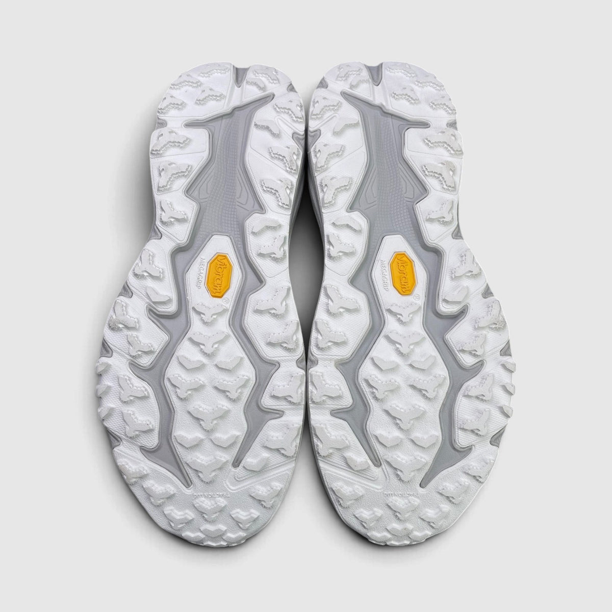 Hoka Speedgoat 6, trekkingi męskie nowe rozmiar 43 1/3, podeszwa