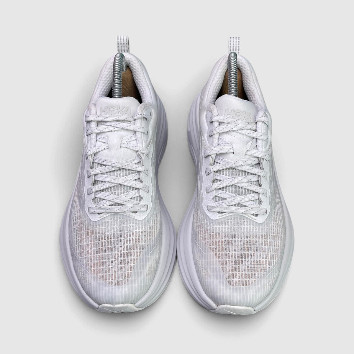Hoka Bondi 8 Ts Caged, buty sportowe damskie w bardzo dobrym stanie rozmiar 39 1/3, widok z góry
