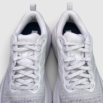 Hoka Bondi 8 Ts Caged, buty sportowe damskie w bardzo dobrym stanie rozmiar 39 1/3, widok z góry
