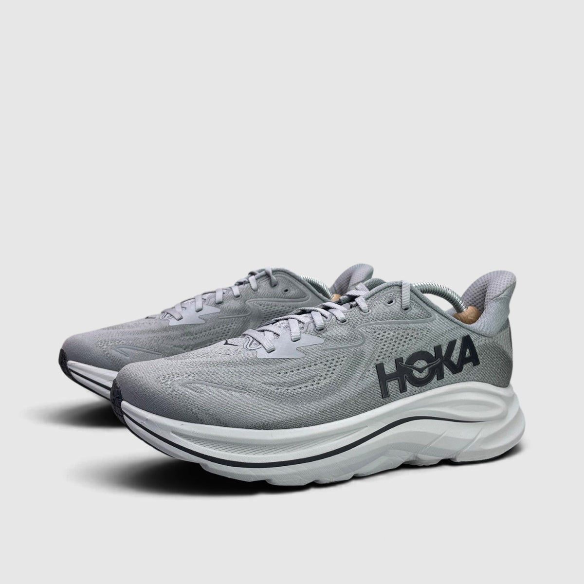 Hoka Clifton 10 Wide, buty sportowe męskie w bardzo dobrym stanie rozmiar 44, para butów