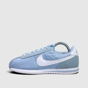 Nike Cortez Textile, buty sportowe damskie w bardzo dobrym stanie rozmiar 36.5, boczny profil, lewa strona