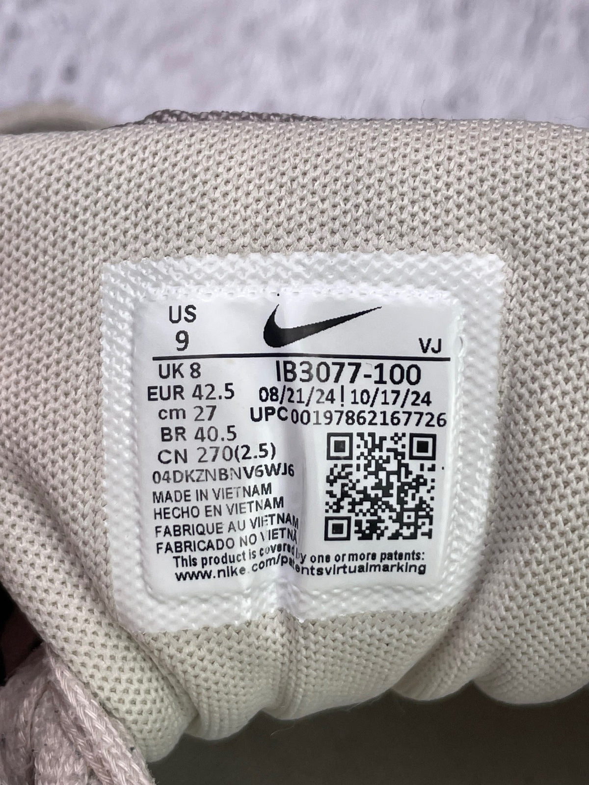 Nike Air Max 90 Light Orewood Brown, buty sportowe męskie w bardzo dobrym stanie rozmiar 42.5, etykieta z kodem modelu IB3077-100