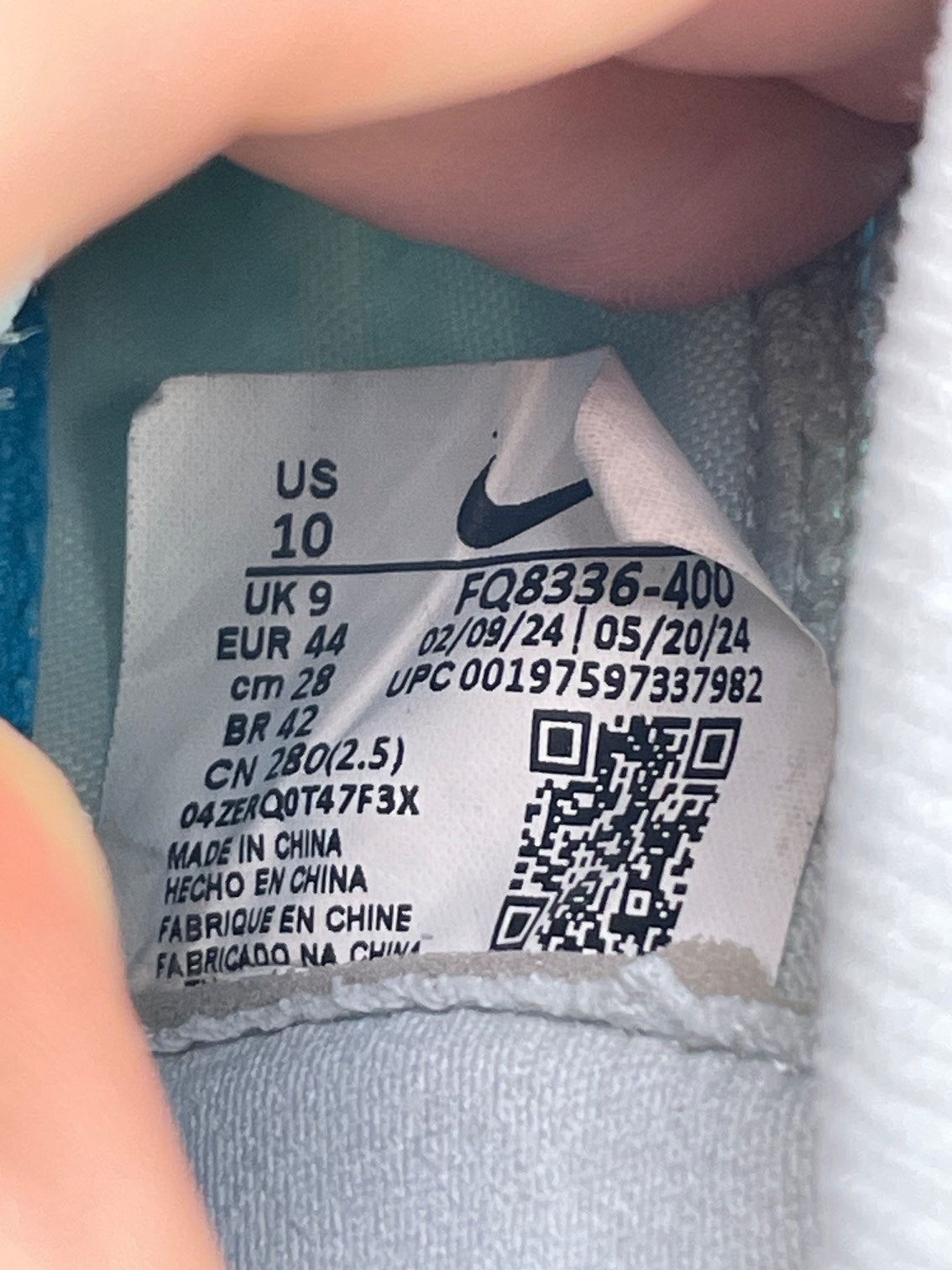 Nike Zoom Mercurial Superfly 10 — buty sportowe męskie w bardzo dobrym stanie rozmiar 44, etykieta z kodem modelu FQ8336-400