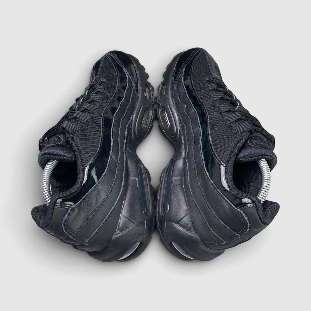 Nike Air Max 95, buty sportowe męskie w bardzo dobrym stanie rozmiar 41, widok z góry