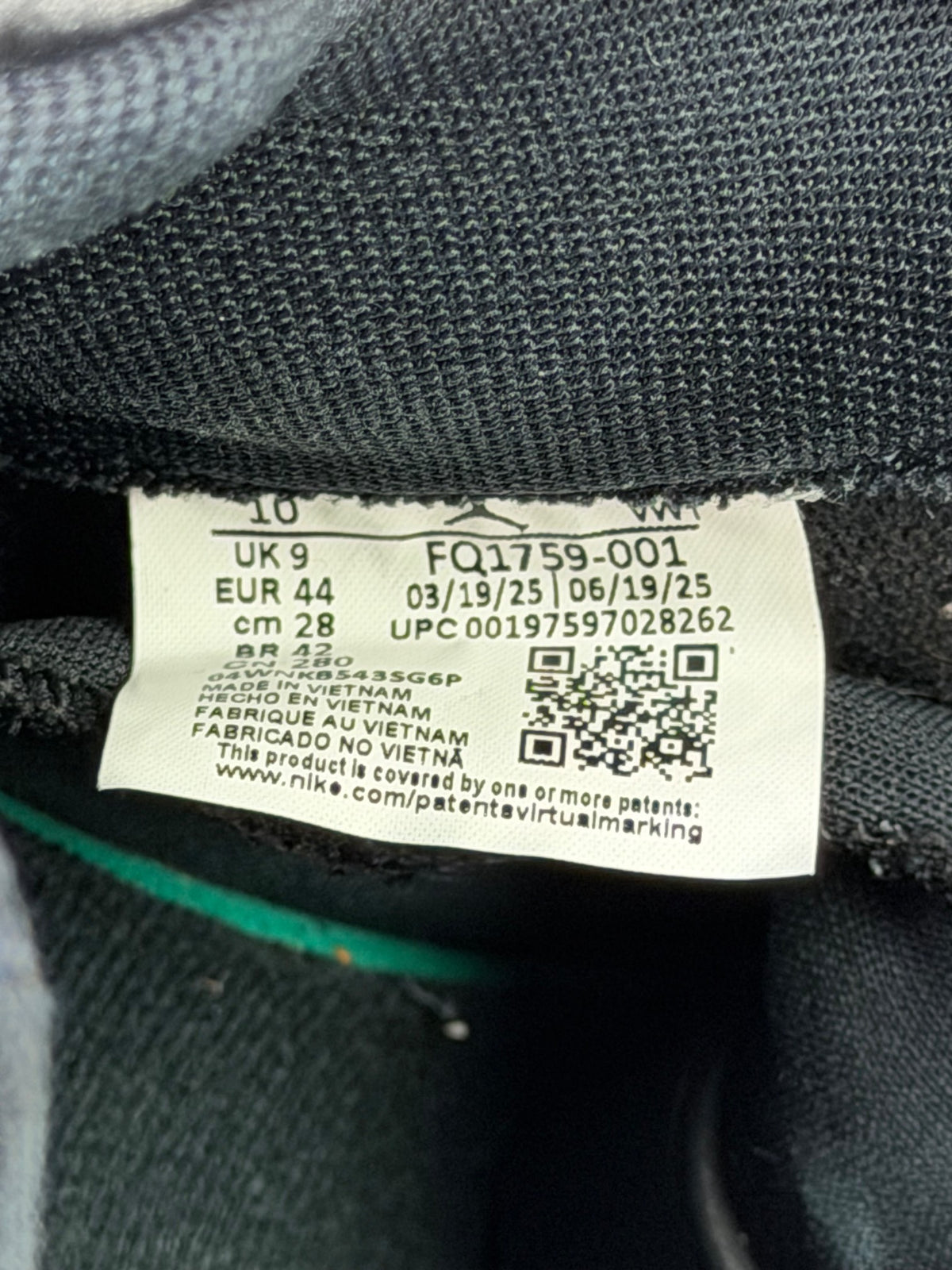 Jordan Spizike Low Black Cat, buty sportowe męskie w bardzo dobrym stanie rozmiar 44, etykieta z kodem modelu FQ1759-001