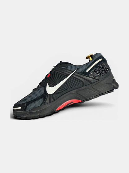Nike Zoom Vomero 5 rozmiar 45
