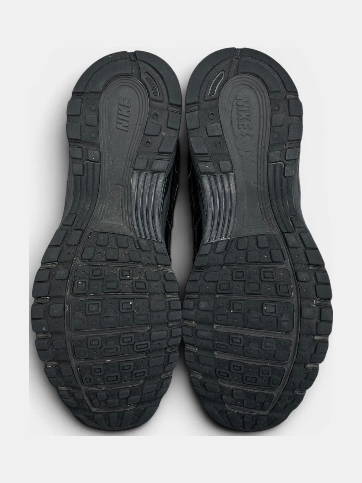 Nike P-6000 rozmiar 44