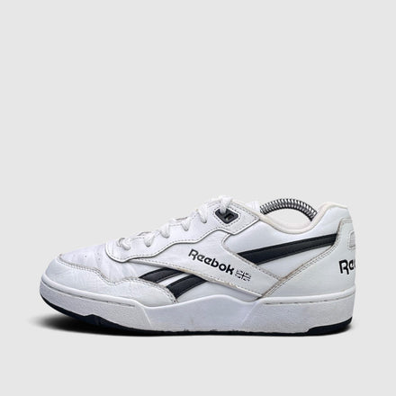 Reebok BB 4000 II, buty sportowe damskie w bardzo dobrym stanie rozmiar 37, boczny profil, lewa strona